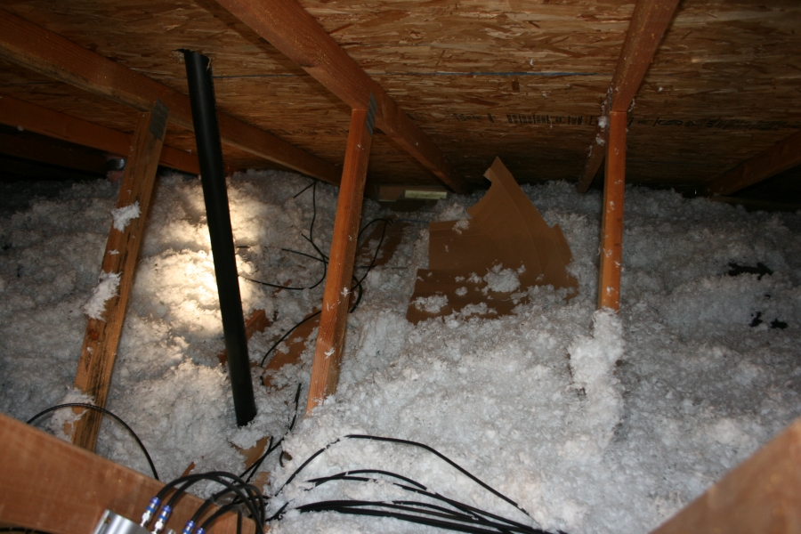 The Differences Between Cellulose and Fiberglass Insulation